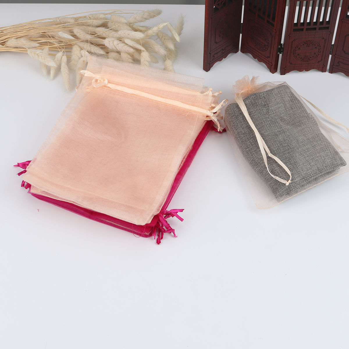 Picture of Wedding Gift Organza Jewelry Bags Drawstring Rectangle At Random (Usable Space: 17x14.5cm) 20cm x 15cm, 20 PCs