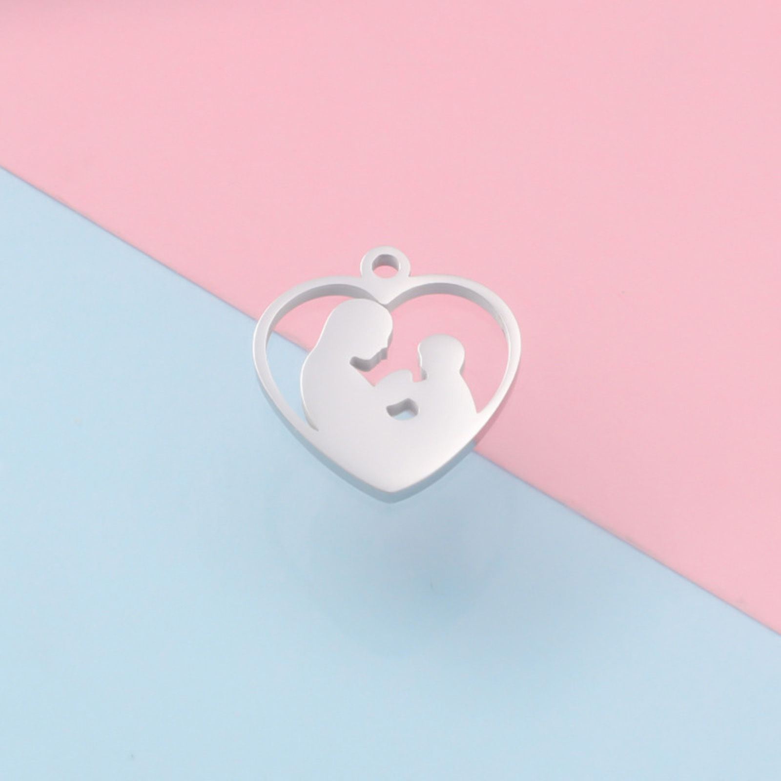 Picture of 304 Stainless Steel Mother's Day Pendants Silver Tone Heart 17mm x 16mm, 1 Piece
