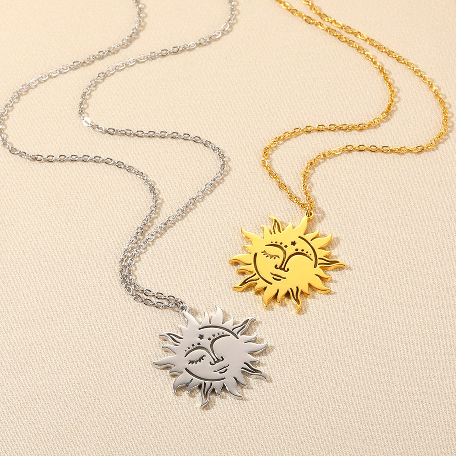 Picture of 304 Stainless Steel Galaxy Link Cable Chain Necklace Gold Plated Sun 45cm(17 6/8") long, 1 Piece