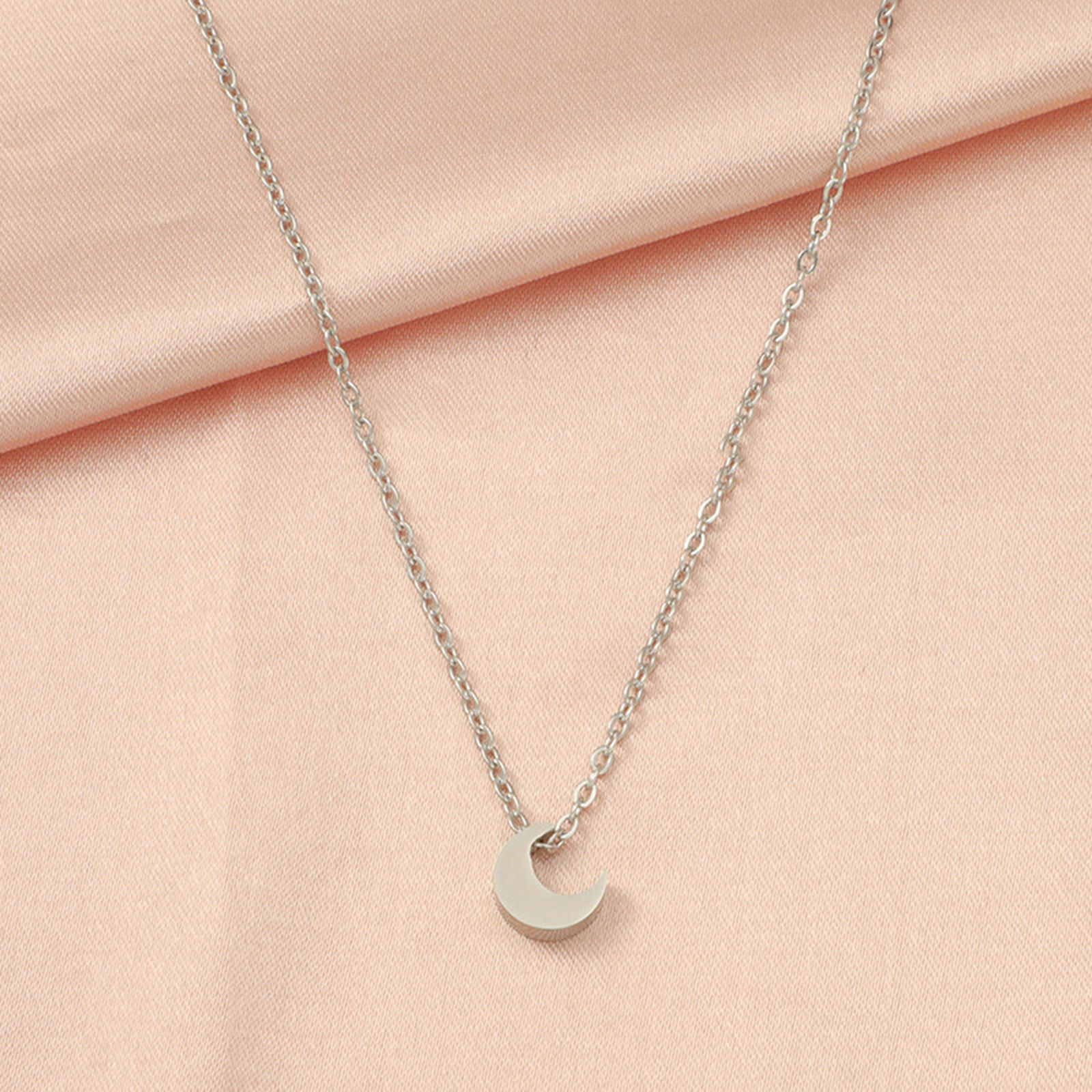 Picture of Eco-friendly 304 Stainless Steel Galaxy Link Cable Chain Necklace Silver Tone Half Moon 45cm(17 6/8") long, 1 Piece