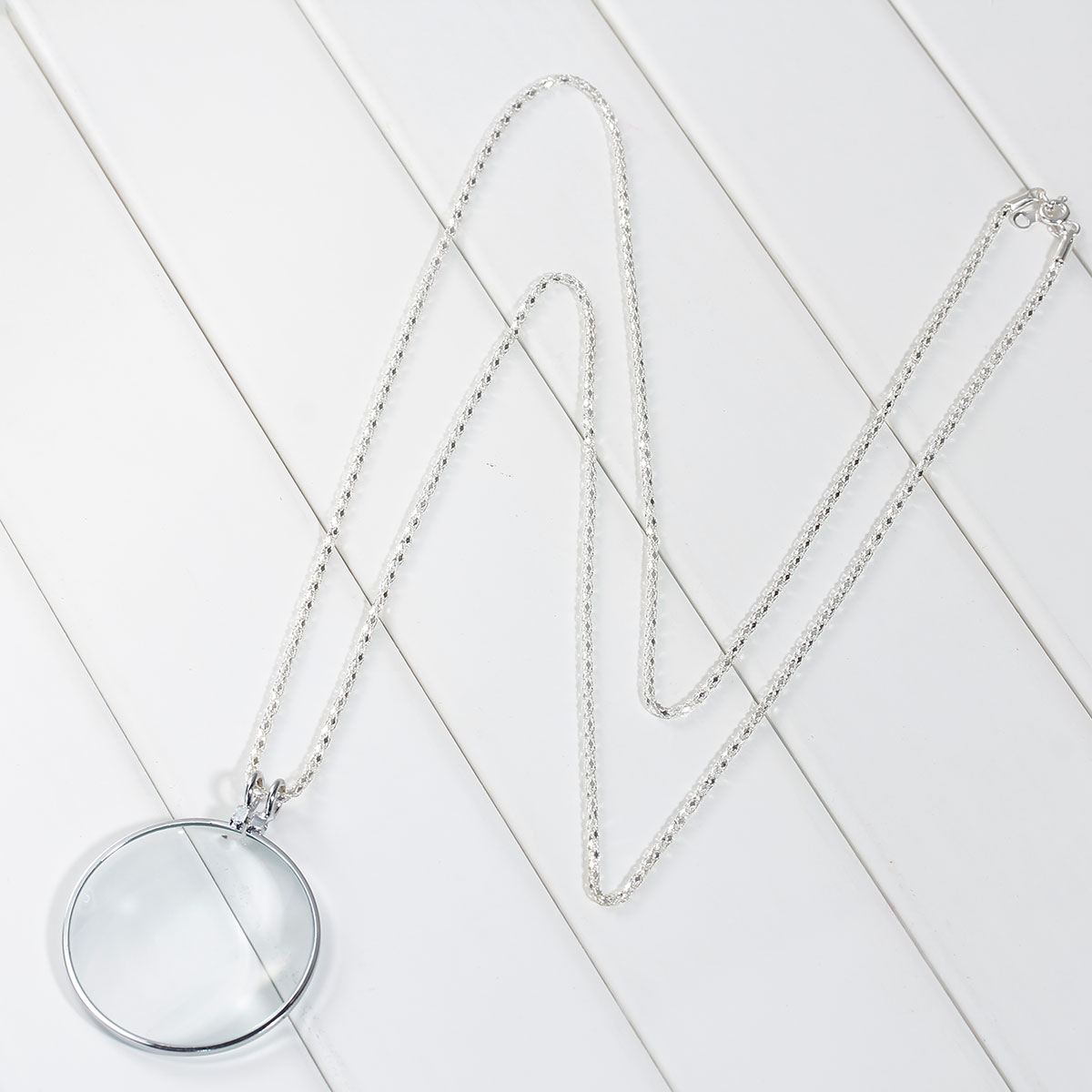 Picture of 6X Magnifying Glass Necklace Lantern Chain Silver Plated 82.5cm(32 4/8") long, 1 Piece