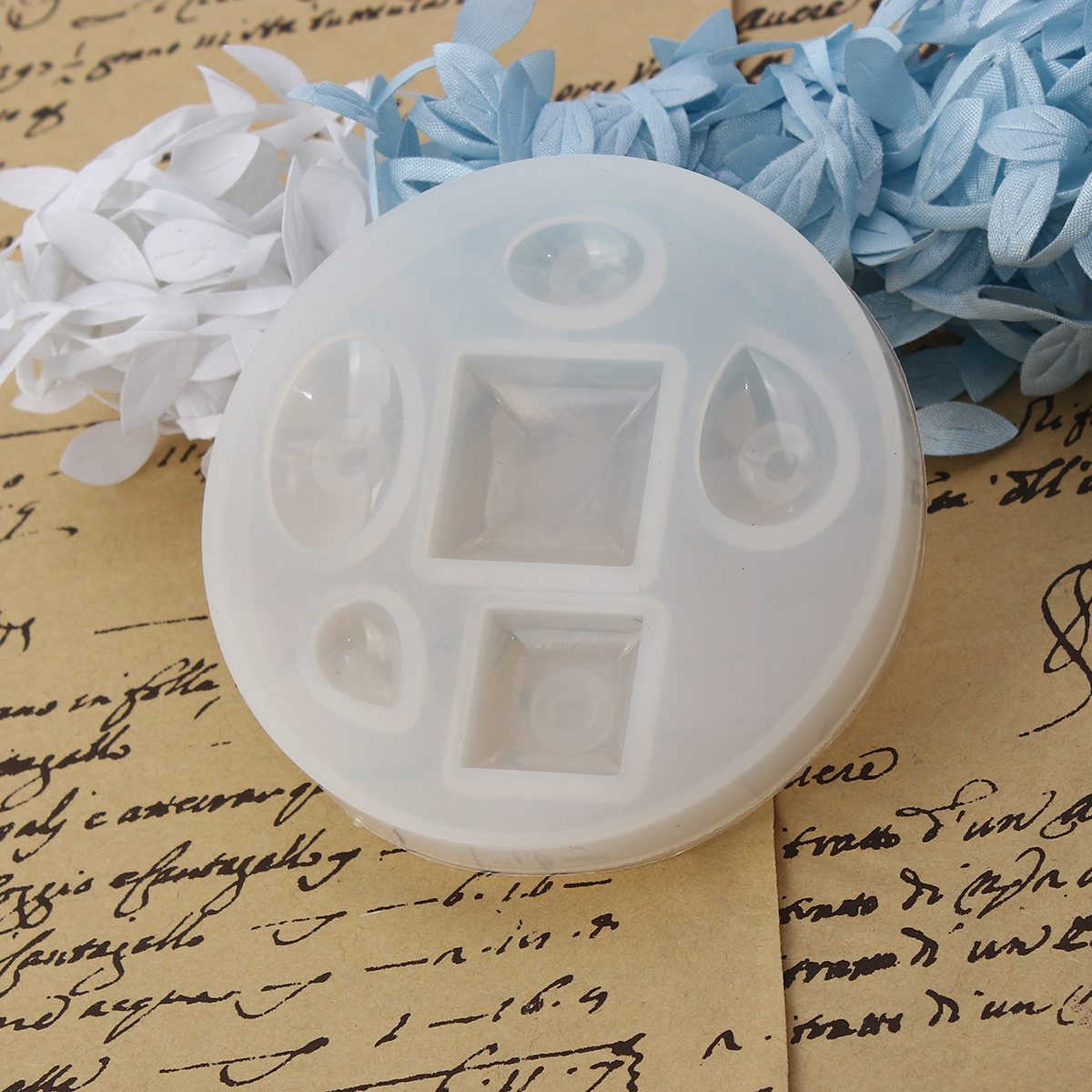 Picture of Silicone Resin Mold For Jewelry Making Round White Geometric 8.2cm(3 2/8") Dia., 1 Piece