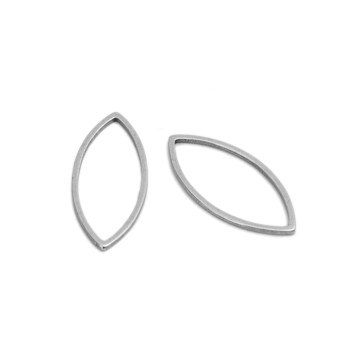 Picture of 304 Stainless Steel Frame Connectors Oval Silver Tone Hollow 22mm x 9mm, 20 PCs