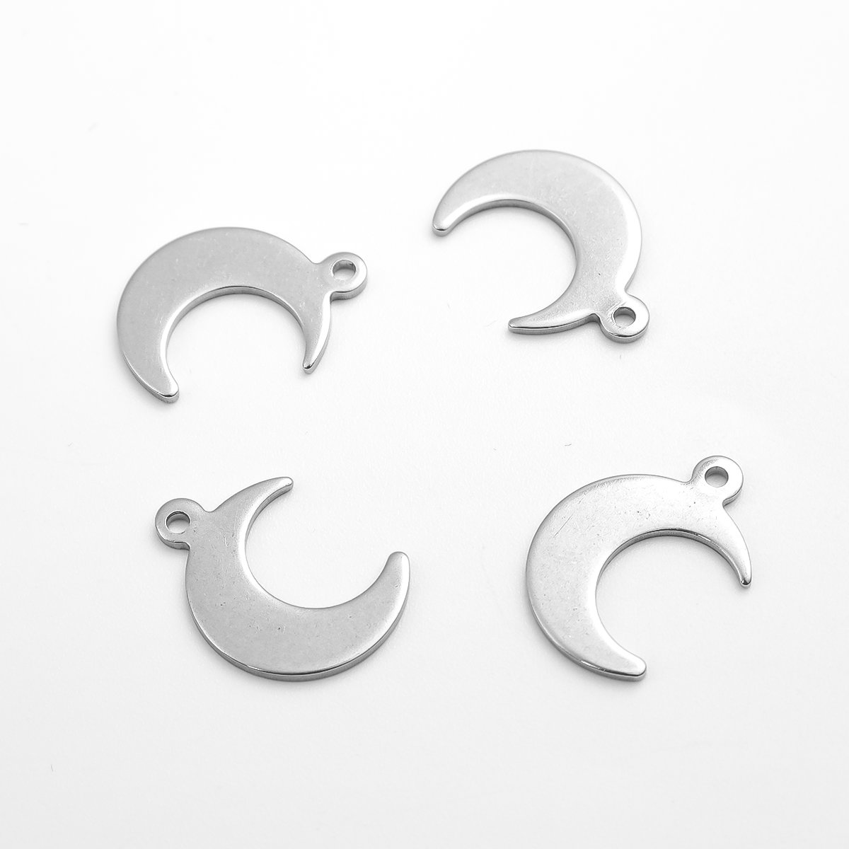 Picture of 304 Stainless Steel Charms Half Moon Silver Tone 16mm x 11mm, 10 PCs