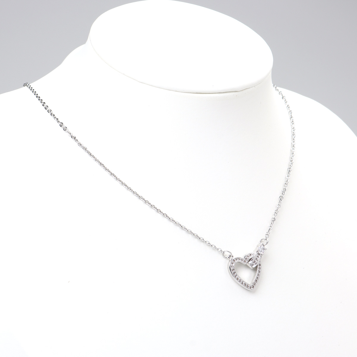 Picture of Stainless Steel Necklace Silver Tone Heart Clear Cubic Zirconia 45cm(17 6/8") long, 1 Piece