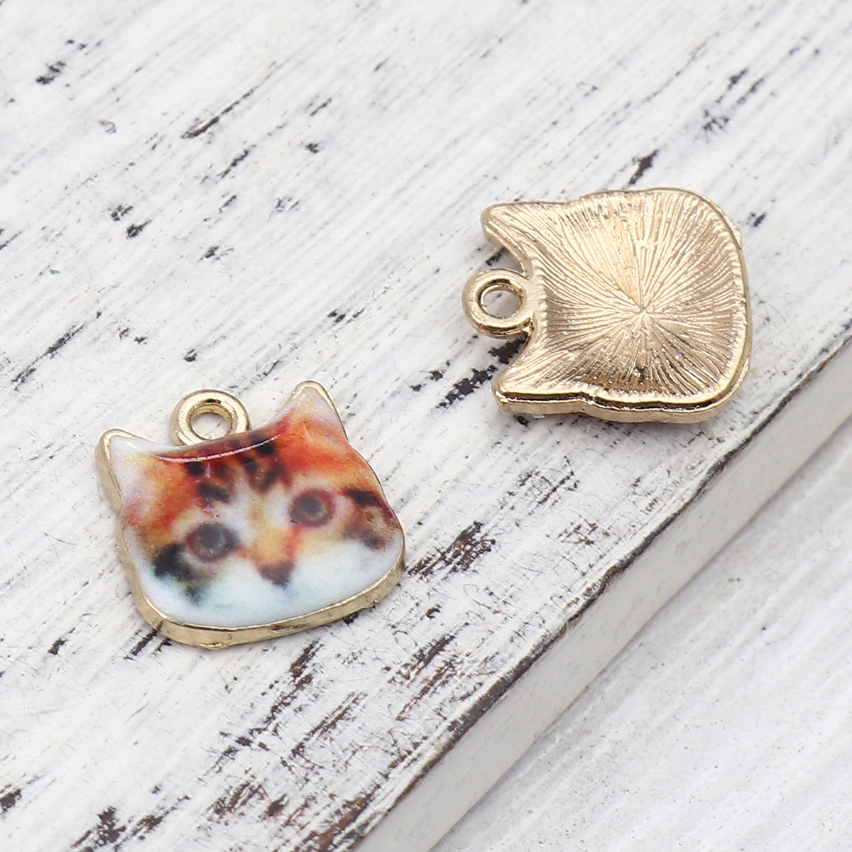 Picture of Zinc Based Alloy Charms Cat Animal Gold Plated White & Orange Enamel 13mm x 12mm, 10 PCs