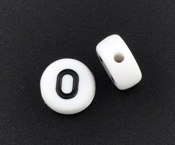 Picture of Acrylic Spacer Beads Flat Round White Alphabet/ Letter "O" About 7mm Dia, Hole: Approx 1mm, 500 PCs