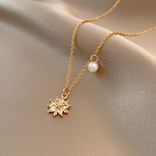 Picture of Stainless Steel & Acrylic Necklace Gold Plated White Flower Imitation Pearl Clear Cubic Zirconia 40cm(15 6/8") long, 1 Piece