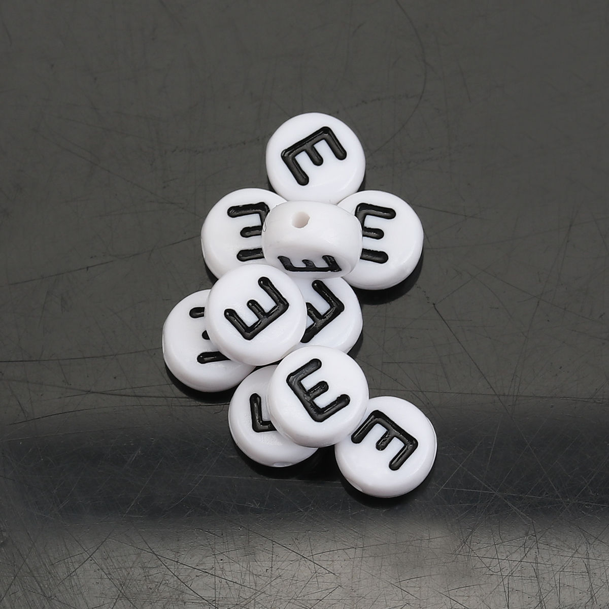 Picture of Acrylic Spacer Beads Round White Alphabet/ Letter "E" About 7mm Dia, Hole: Approx 1mm, 500 PCs