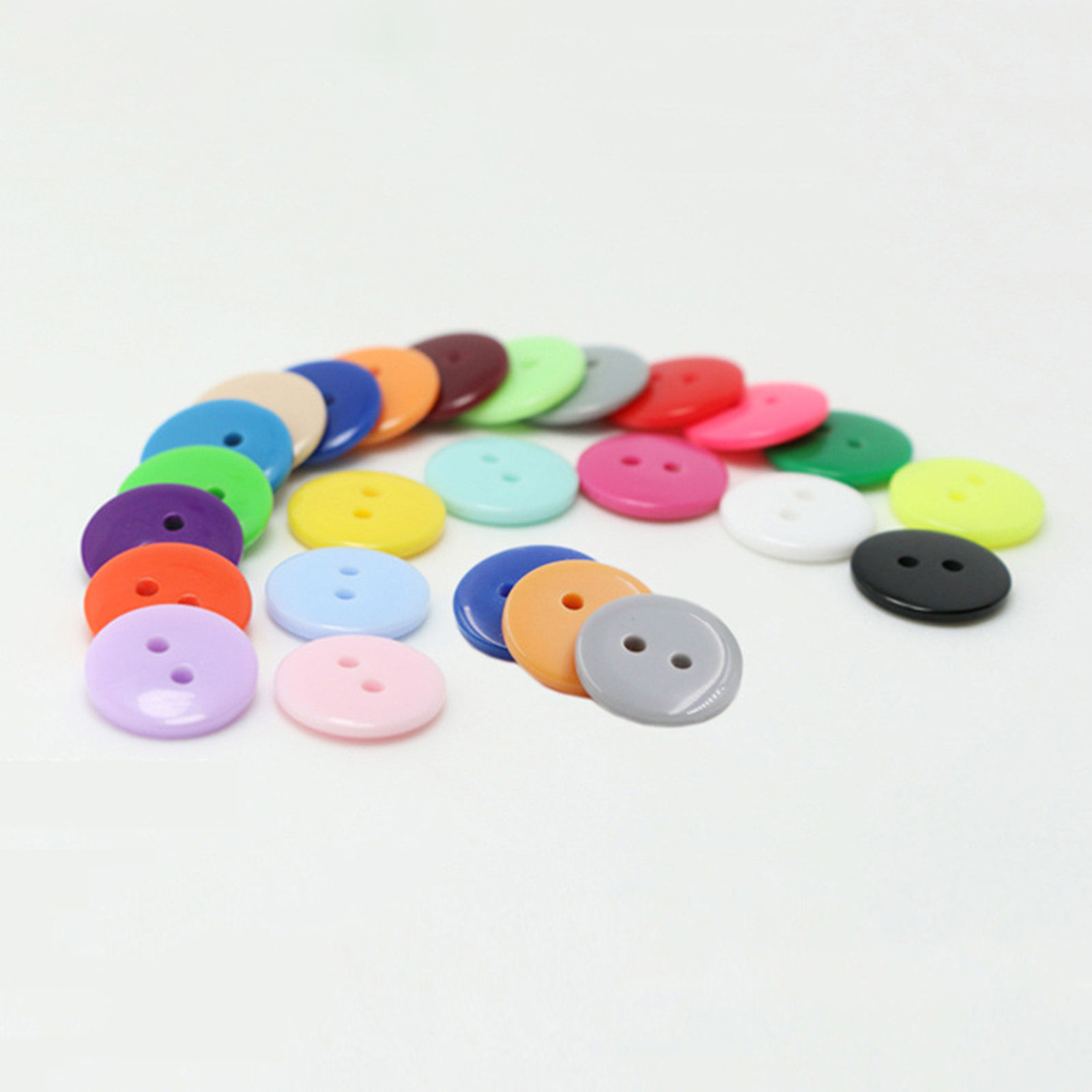Immagine di 100pcs 20mm Resin 2 Hole Sewing Button Scrapbooking Embellishment Decorative Button Apparel Sewing Accessories