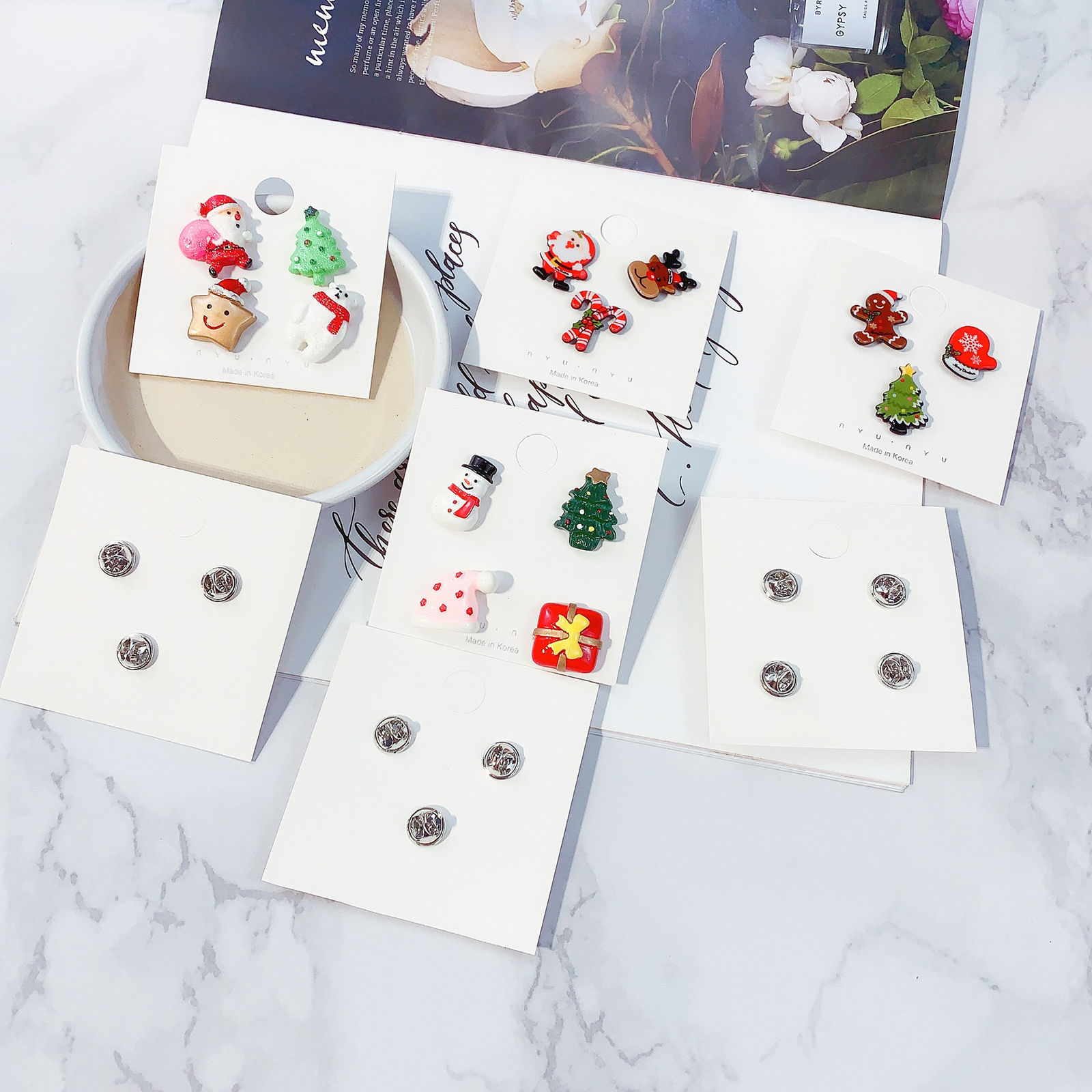 Picture of Acrylic Pin Brooches Christmas Santa Claus Tree Mixed Color 26mm x 19mm - 22mm x 19mm, 1 Set ( 3 PCs/Set)