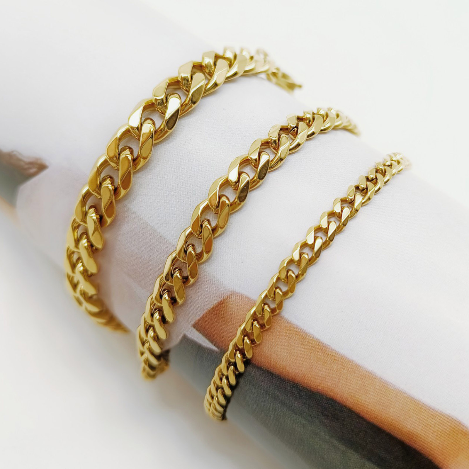 Image de Chaîne Maille Cheval Bracelets en Acier Inoxydable Noir 22cm long, largeur: 7 mm, 1 Pièce