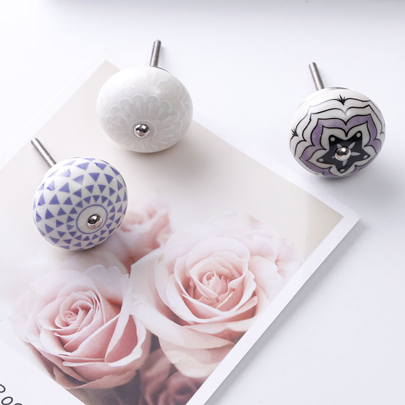 Imagen de Red - 17# Ceramic Ball Handles Pulls Knobs For Drawer Cabinet Furniture Hardware 42x29mm, 1 Piece