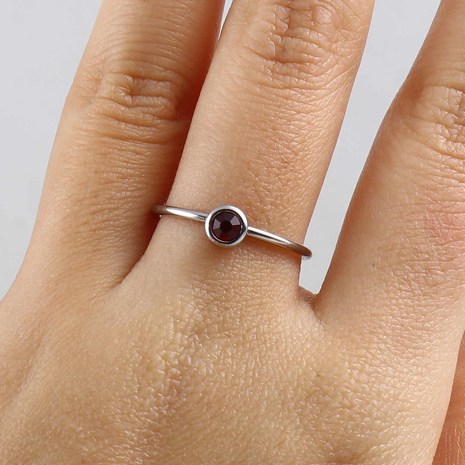 Bild von Edelstahl Monatsstein Uneinstellbar Ring Silberfarbe Ring Bunt Strass 17.3mm（US Größe:7), 1 Stück