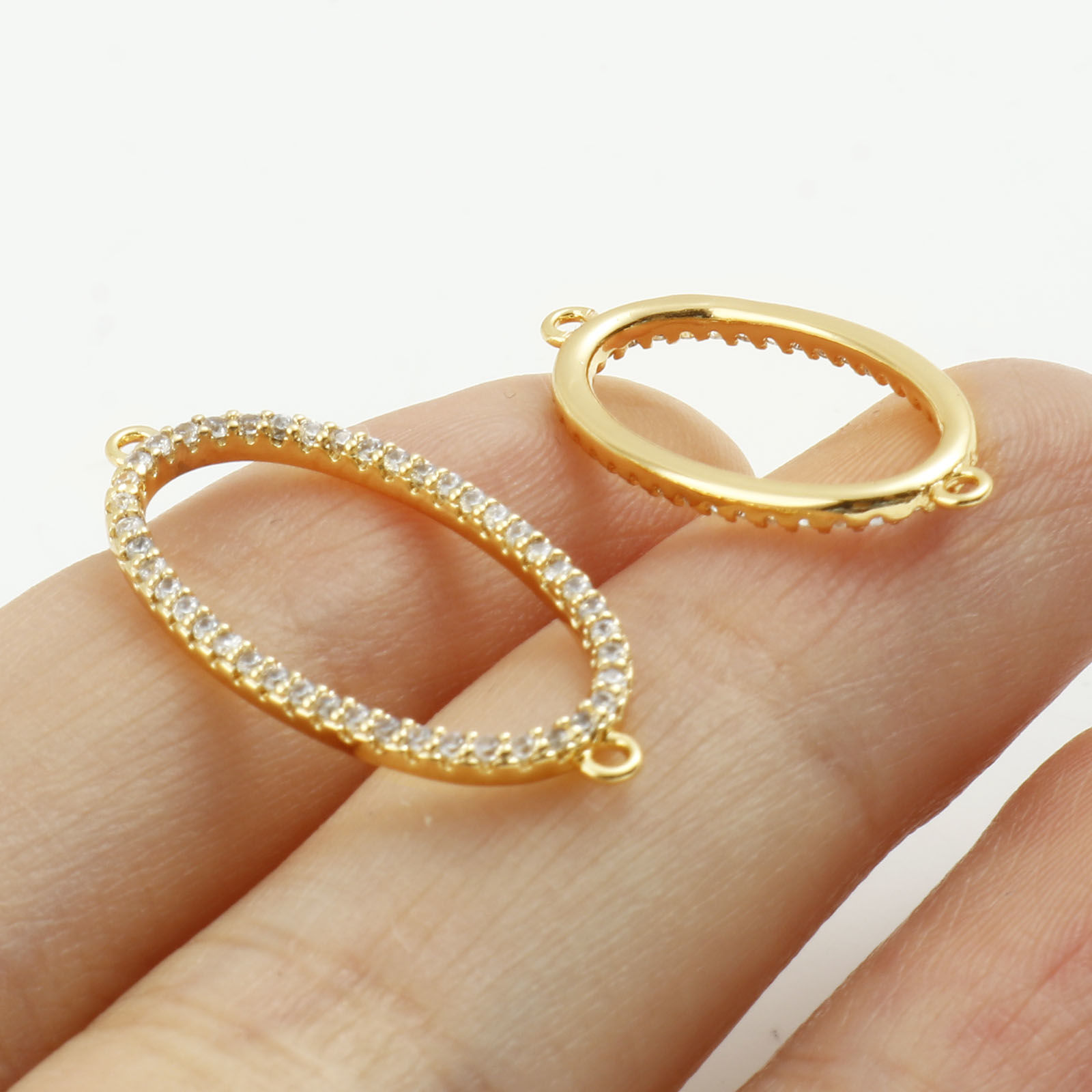 Picture of Copper Connectors Real Gold Plated Oval Clear Cubic Zirconia 2 PCs