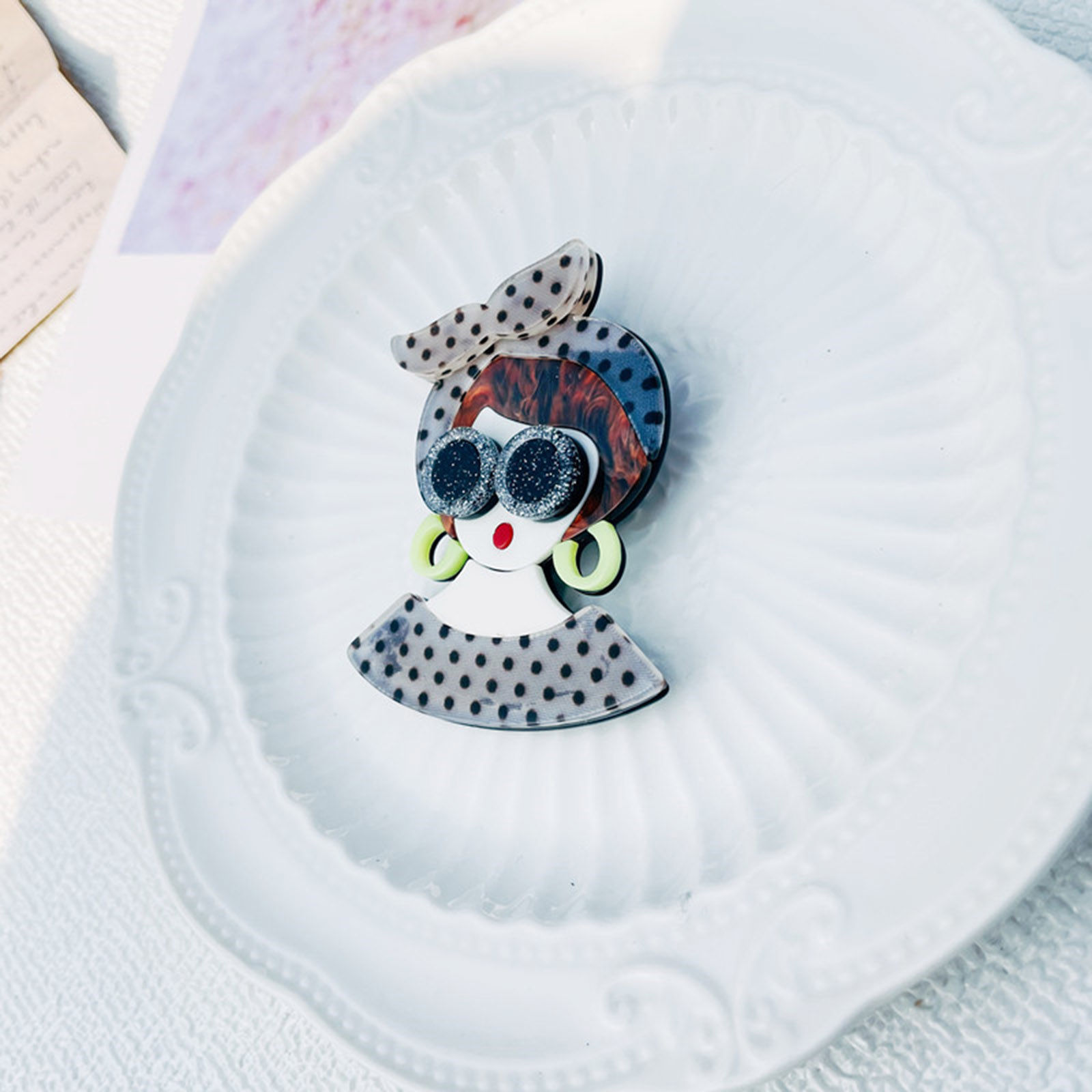 Picture of Acetic Acid Resin Acetate Acrylic Acetimar Marble Stylish Pin Brooches Girl Eyeglasses Silver Tone Multicolor