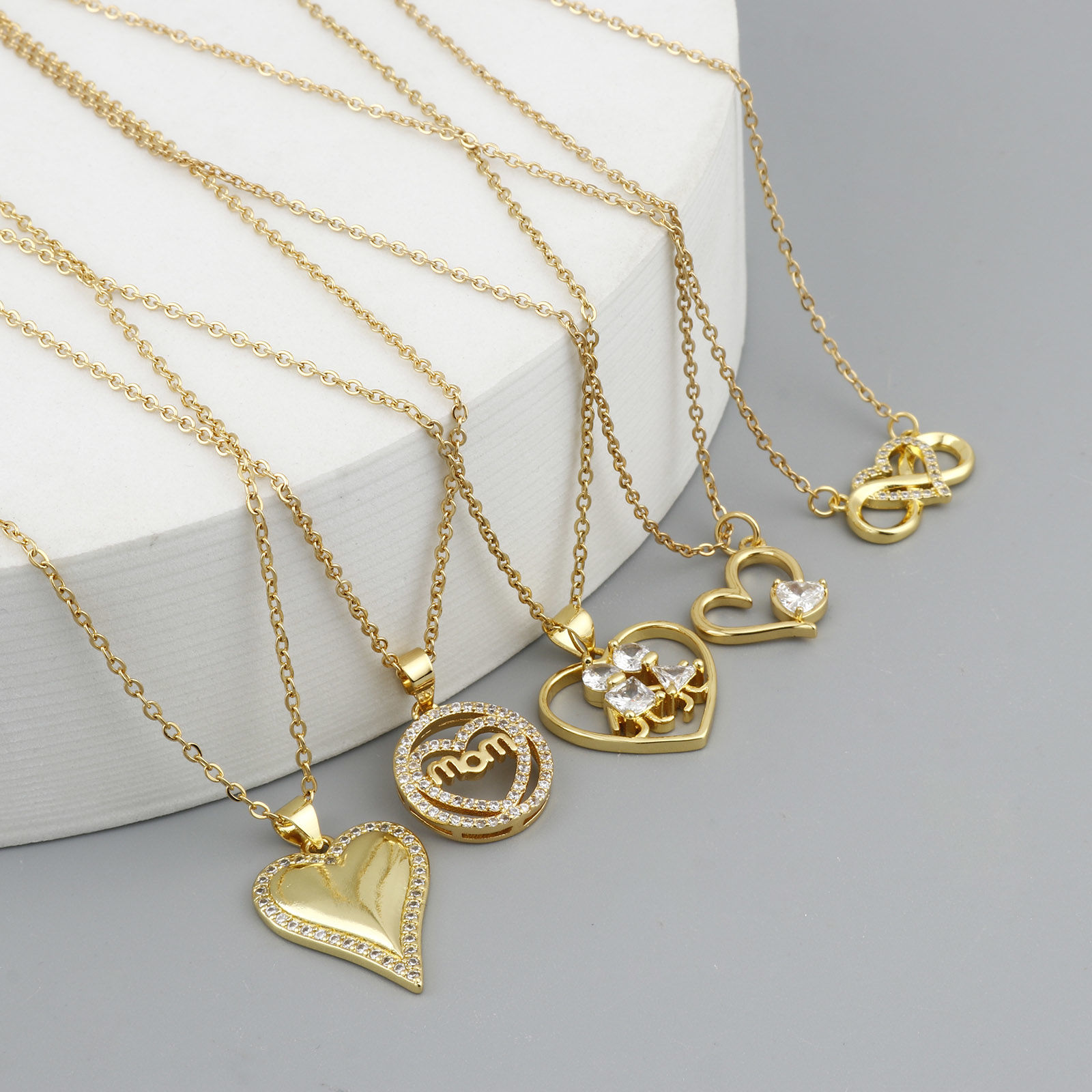 Immagine di Acciaio Inossidabile & Rame San Valentino Cavo Catena Collana Oro Placcato Geometrica Trasparente Cubic Zirconia 1 Pz