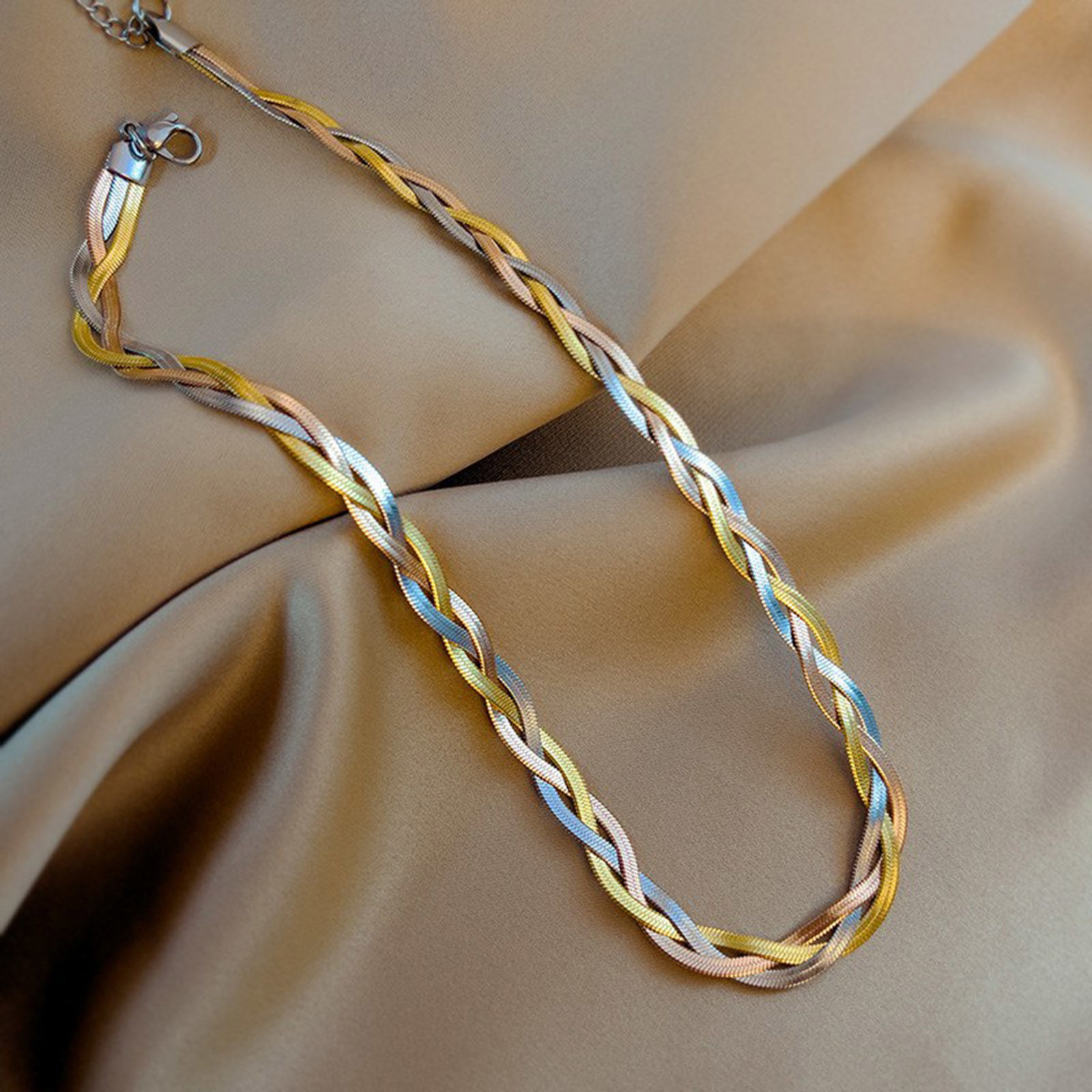 Imagen de Titanio Acero Estilo Ins Cadena Serpiente Collares Multicolor Trenzado 40cm longitud, 1 Unidad