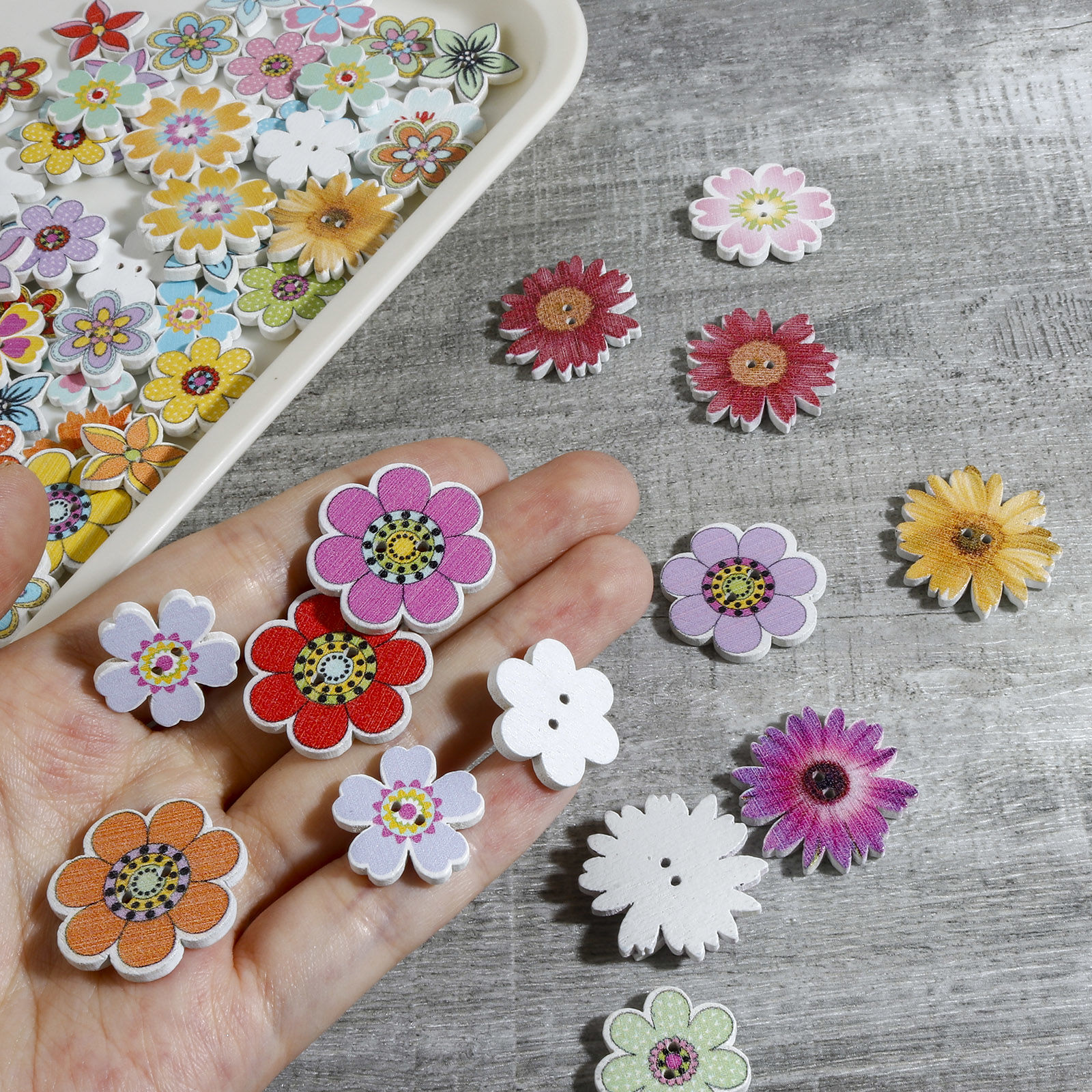 Picture of Wood Flora Collection Buttons Scrapbooking 2 Holes Flower At Random Color