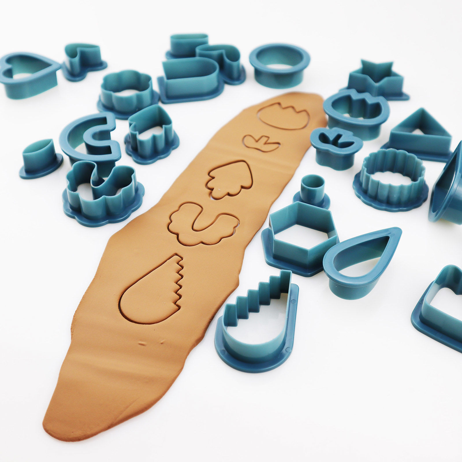 Picture of Plastic Modeling Clay Tools Clay Cutters DIY Kit For Polymer Clay Jewelry Earring Making Multicolor