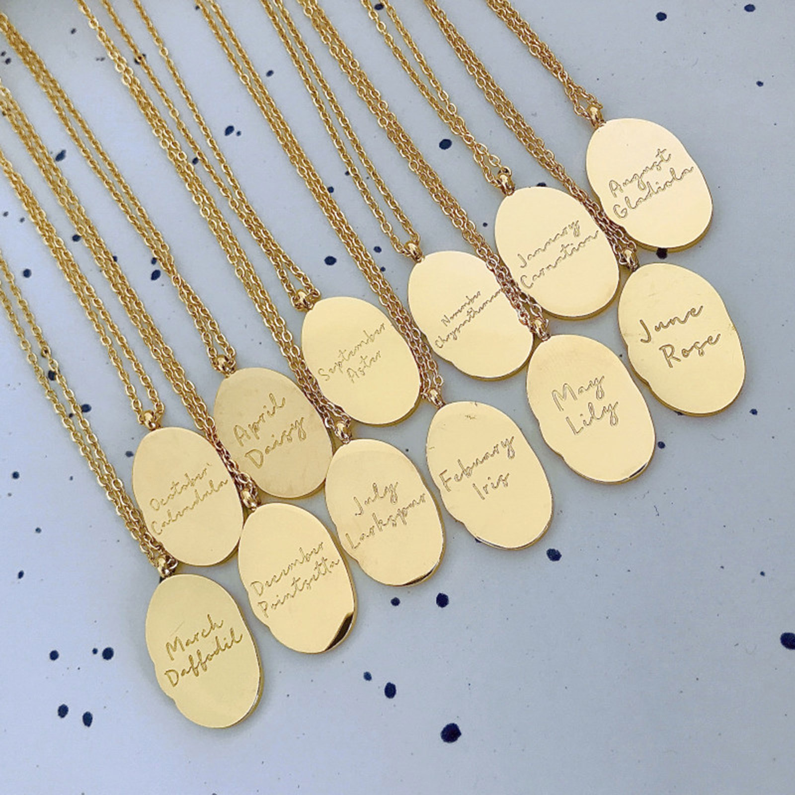 Bild von Hypoallergenic Simple & Casual Birth Month Flower 18K Gold Plated 316 Stainless Steel Rolo Chain Oval Flower Pendant Necklace For Women Birthday 40cm(15 6/8") long