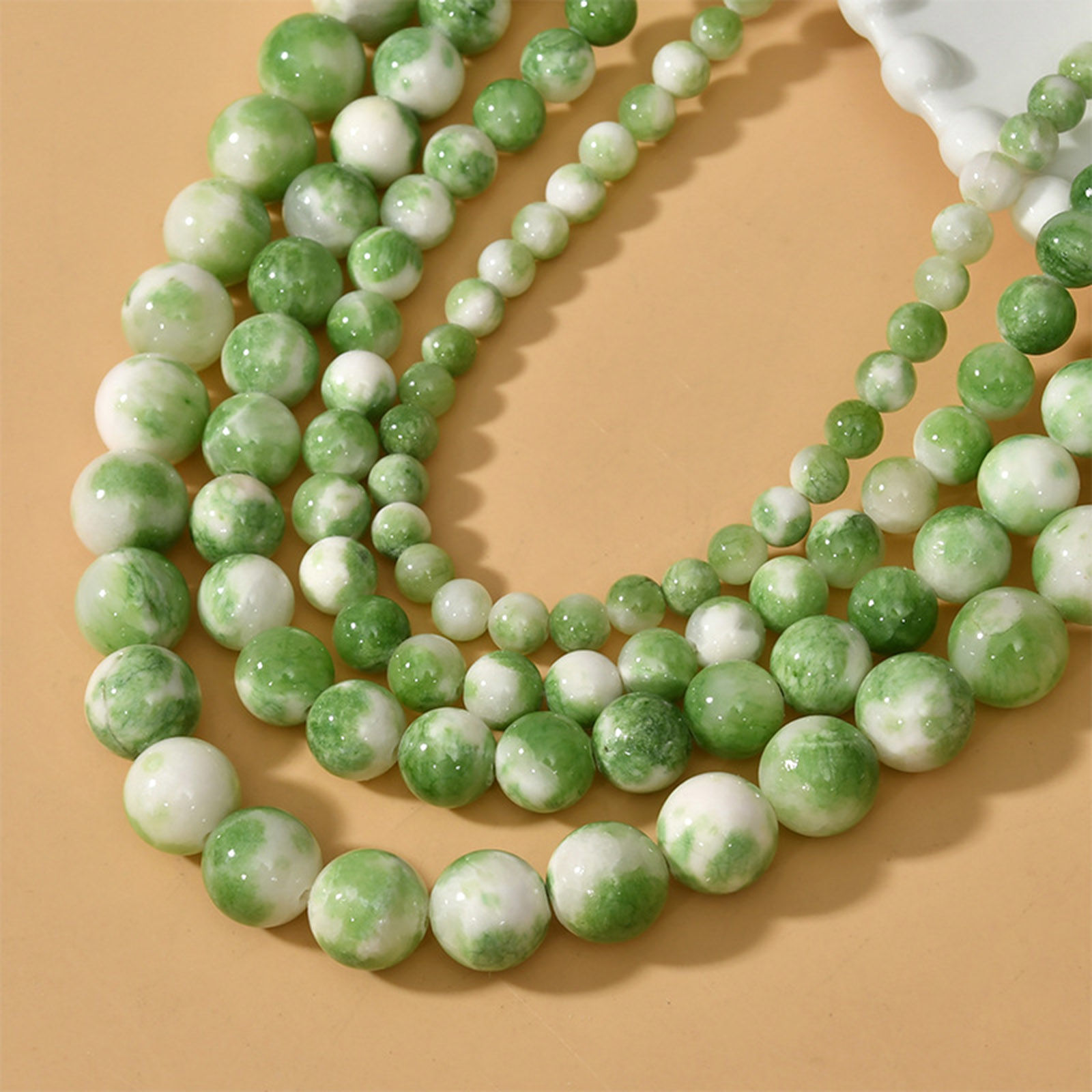 Stone ( Natural Dyed ) Ins Style Loose Beads Round Fruit Green Hole: Approx 1.2mm, 1 Piece の画像