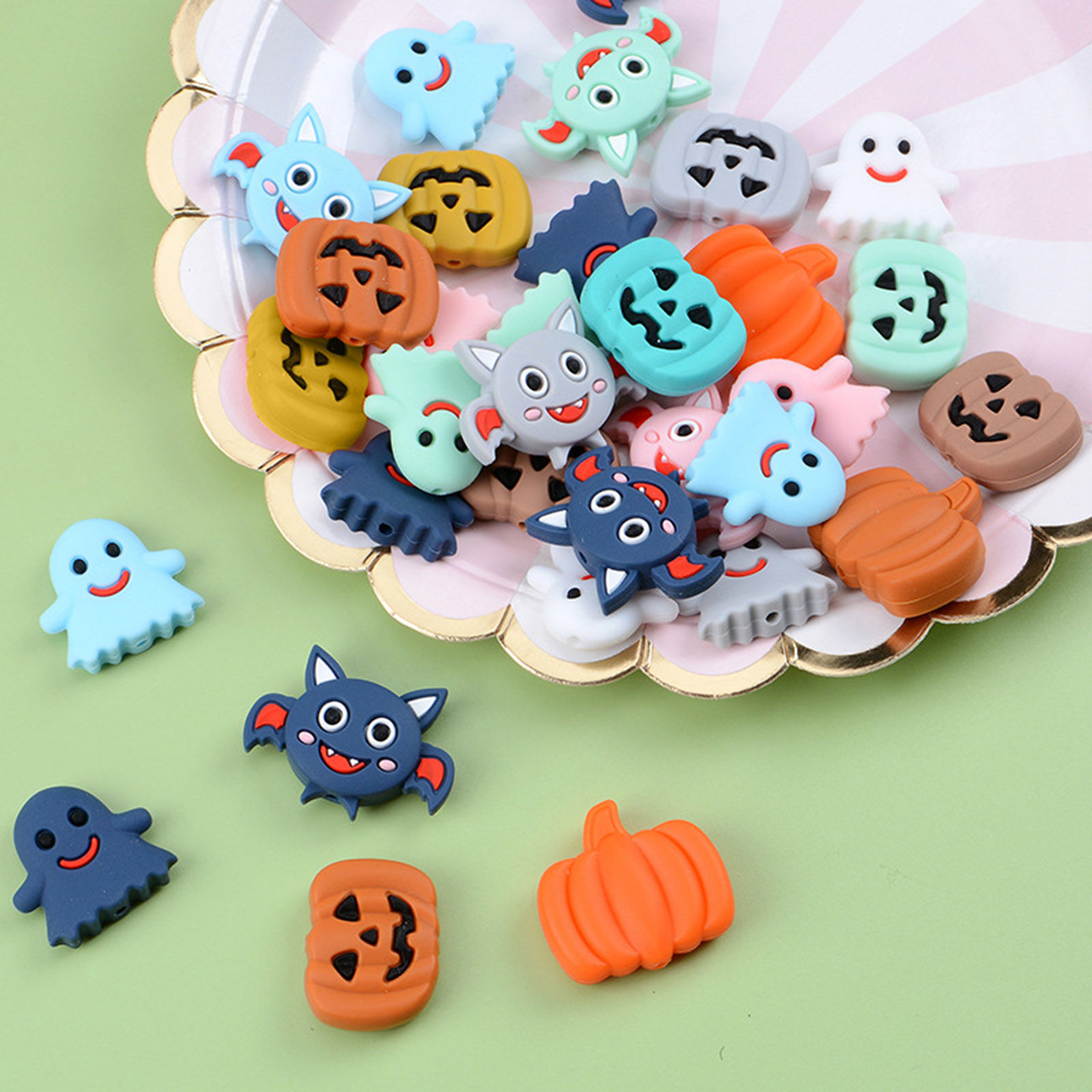 Immagine di Silicone Halloween Spacer Beads Pumpkin Multicolor Halloween Ghost Pattern 2 PCs