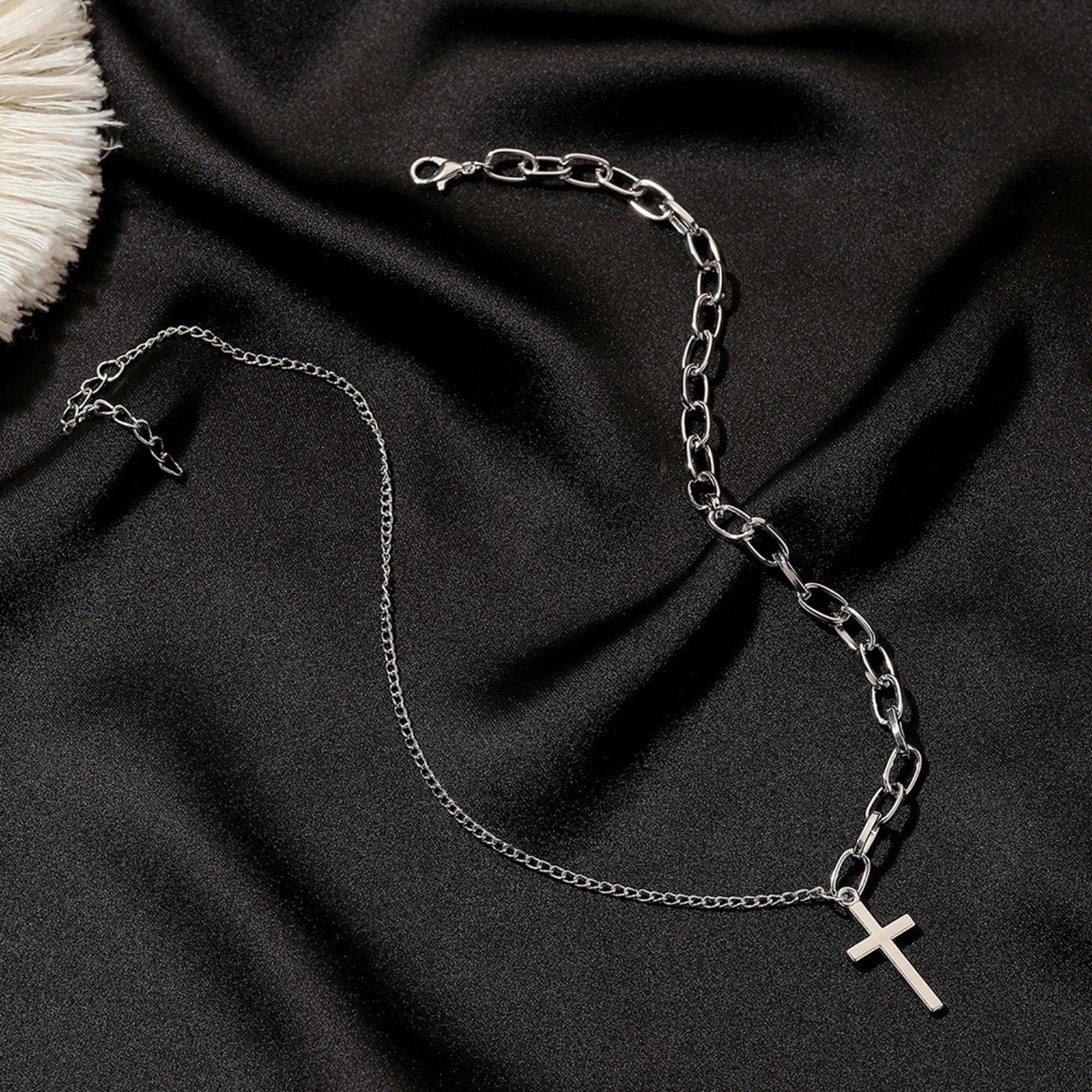 Imagen de Religión Collar con Colgante Cruz 42cm longitud, 1 Unidad