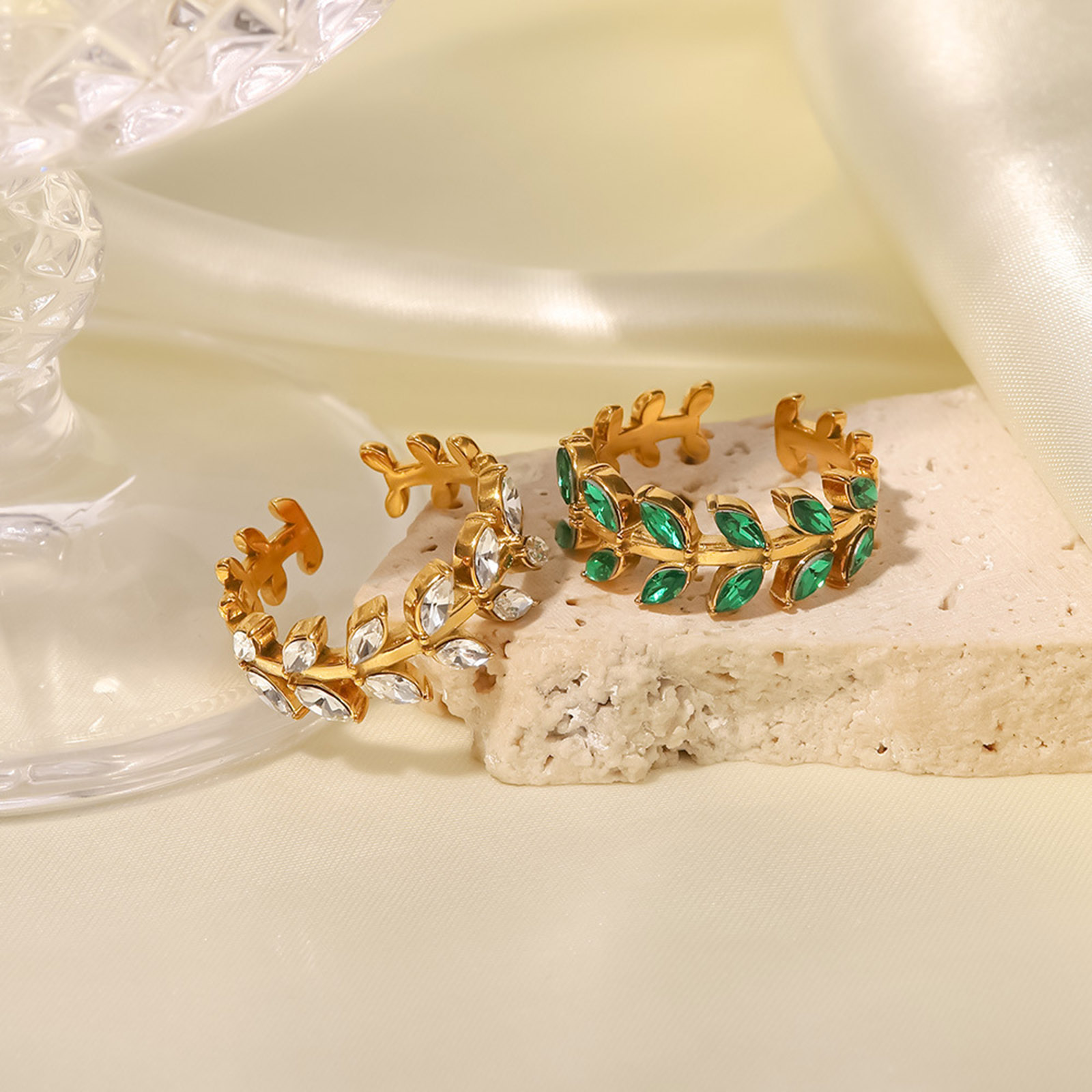 Picture of Eco-friendly Simple & Casual Exquisite 18K Real Gold Plated 304 Stainless Steel & Cubic Zirconia Open Adjustable Leaf Rings For Women Anniversary