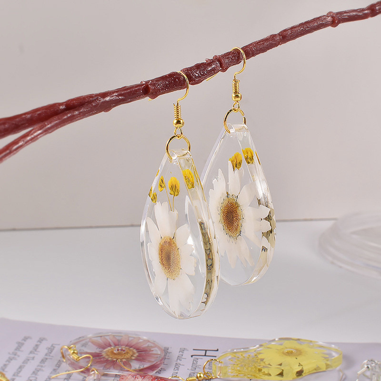 Bild von Silikon Geometrie Serie Harzform für Schlüsselanhänger, Halskette, Ohrring, Anhänger, Schmuck, DIY-Herstellung Weiß 1 Stück