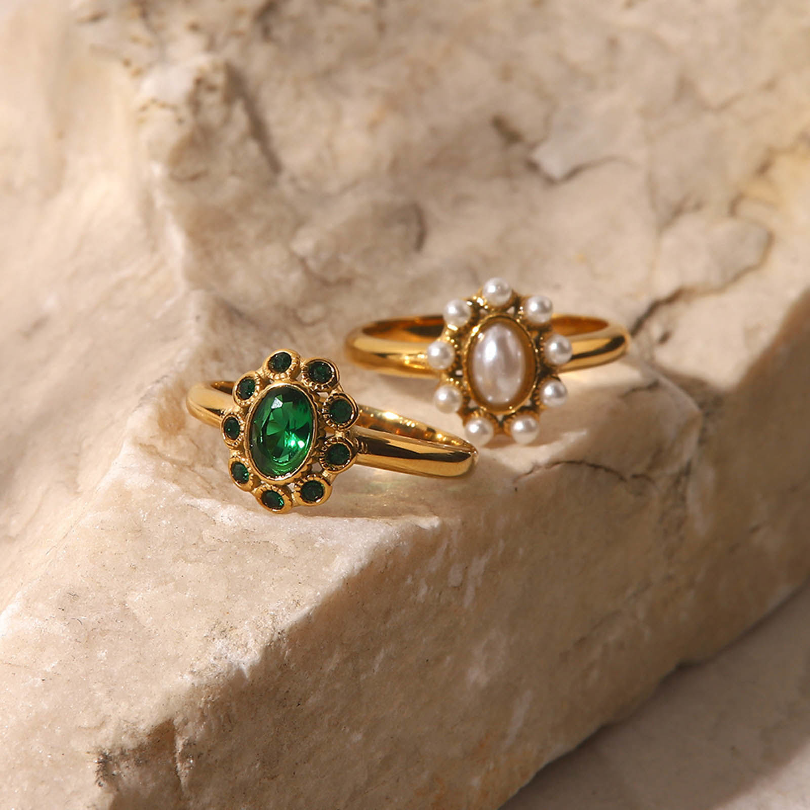 Immagine di Ecologico Elegante Elegante 18K Oro riempito 304 Acciaio Inossidabile & Zircone Cubico Non Regolabile Ovale Anello Per Donne 1 Pz