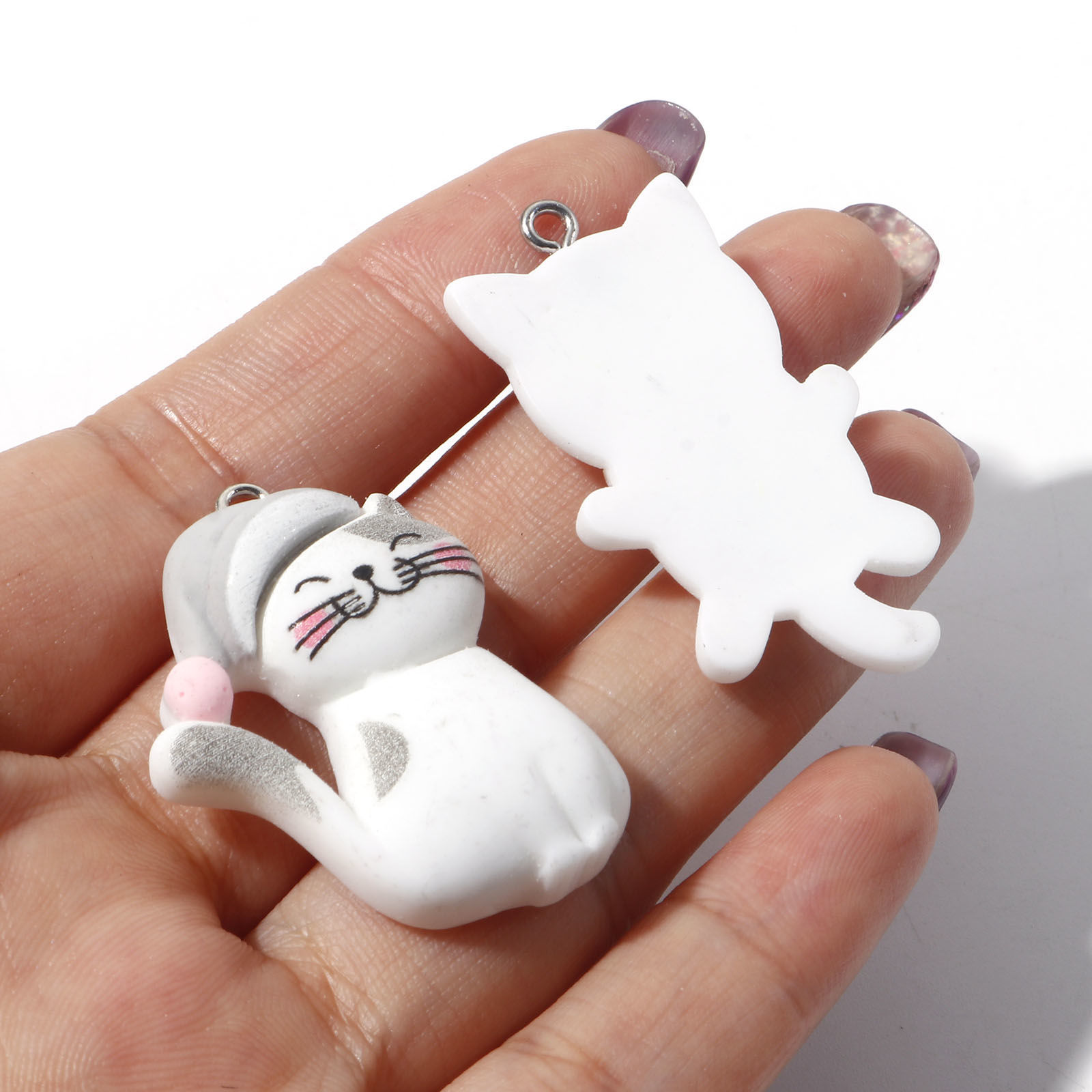 Immagine di Resina Ciondoli Gatto Tono Argento Bianco 5 Pz