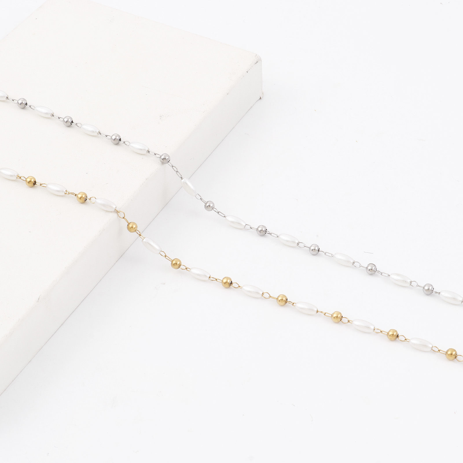 Bild von 304 Edelstahl Einfach Handgefertigte Gliederkette Fußketten Weiß Imitat Perle 22.5cm lang, 1 Strang