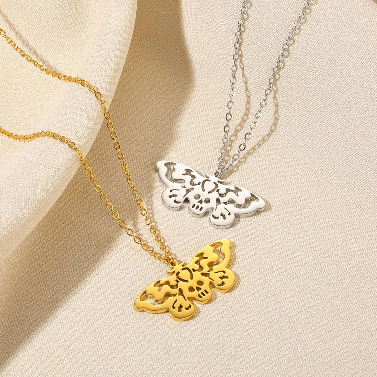 Picture of 304 Stainless Steel Stylish Link Cable Chain Necklace Multicolor Sun Hand Palm 45cm(17 6/8") long