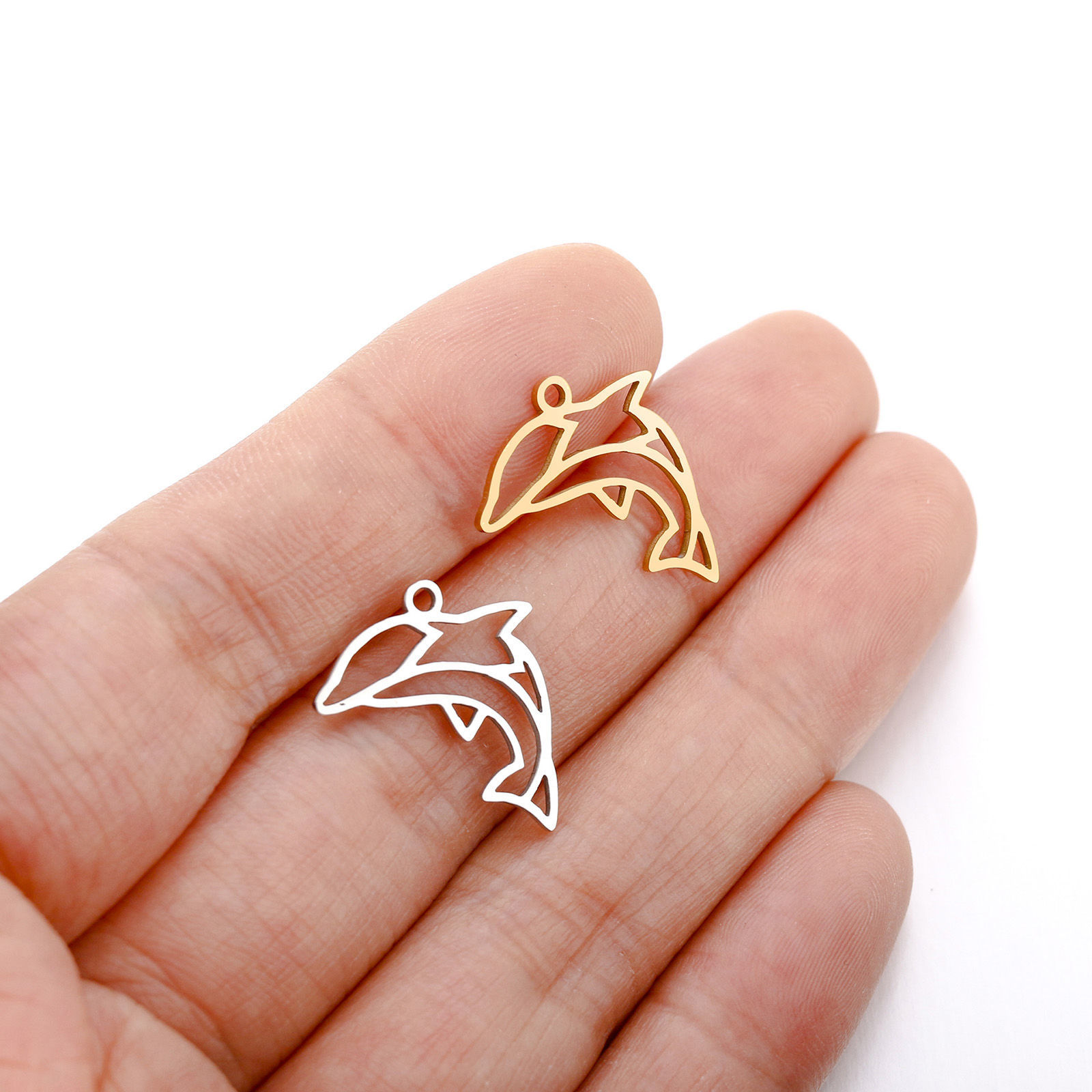 Picture of Eco-friendly 304 Stainless Steel Ocean Jewelry Charms Multicolor Lion Animal Fox