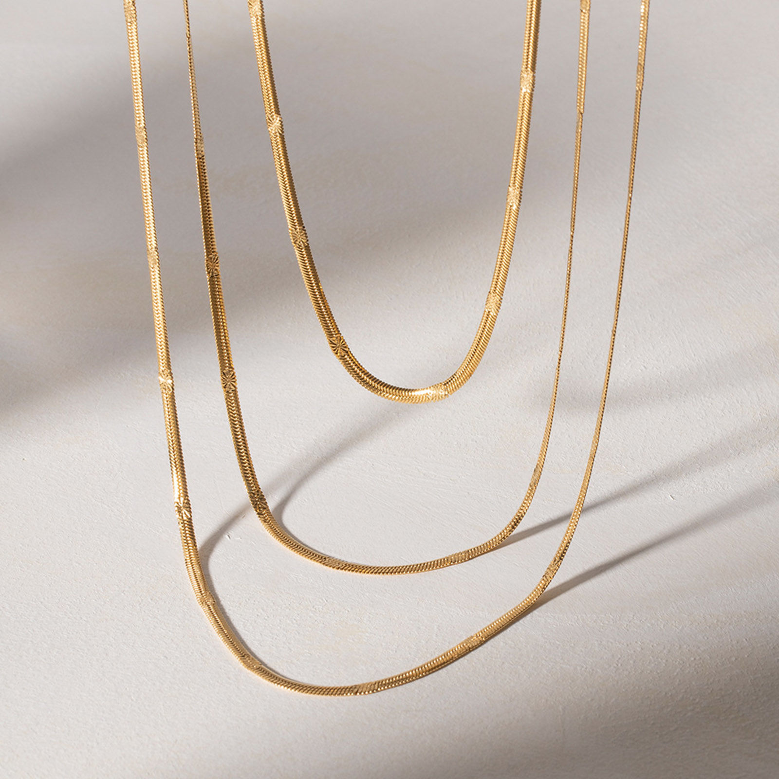 Immagine di Placcatura Sottovuoto Ecologica Minimalista Stile Ins 18K Oro riempito 304 Acciaio Inossidabile Strutturato Stella Collana Per Donne Festa 1 Pz