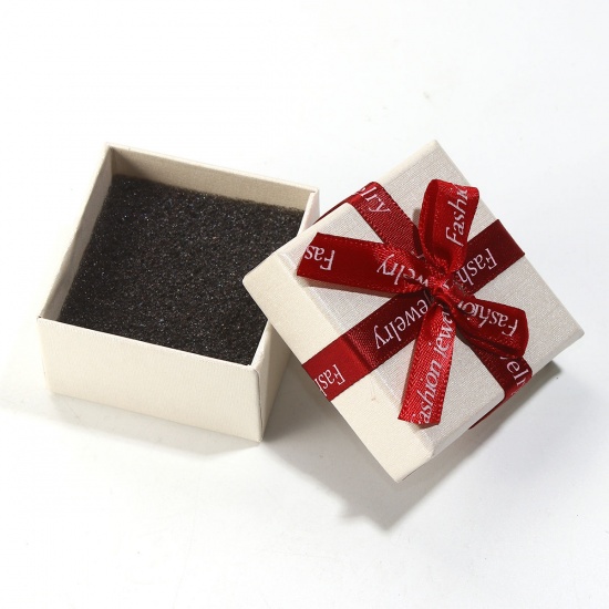 Imagen de Cajas Papel de Cuadrado , Blanco & Rojo , Nudo Mariposa 53mm x 53mm , 2 Unidades