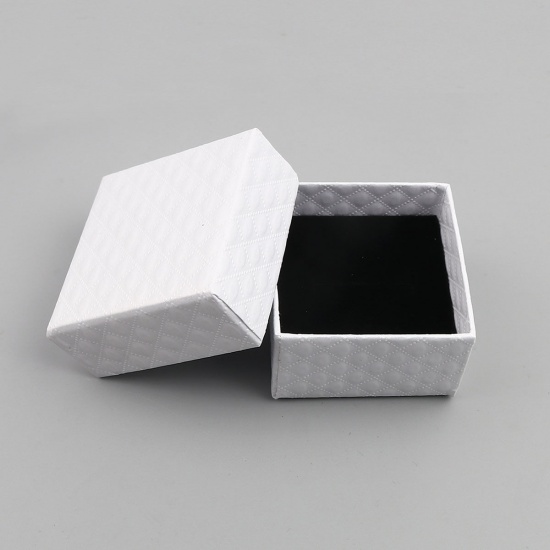 Bild von Papier Schmuck Schmuckkasten Quadrat Weiß 5.2cm x 5.2cm , 6 Stück