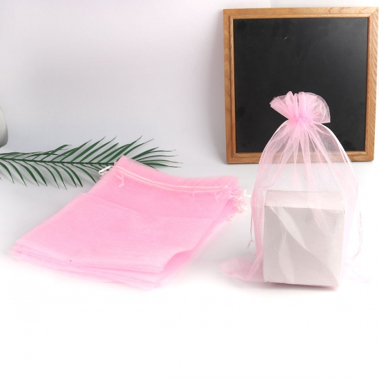 結婚祝い ギフト オーガンジー袋 巾着袋 アクセサリーバック ラッピング 長方形 ピンク （使用可能なスペース: 26x20cm ) 30cm x 20cm、 10 個 の画像