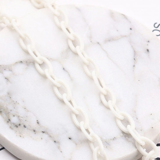 Plastic Closed Soldered Link Cable Chain Findings White Oval 13x8mm, 42cm(16 4/8") long, 2 PCs の画像