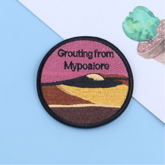 Picture of Polyester Iron On Patches Appliques (With Glue Back) Craft Multicolor Badge Mountain 7.9cm Dia., 1 Piece