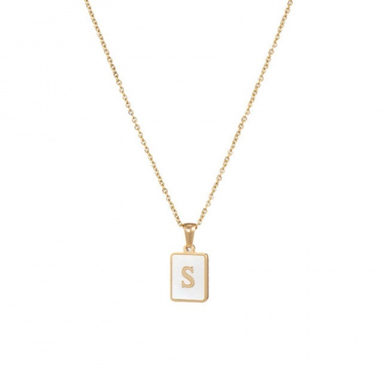 Immagine di Acciaio Inossidabile & Conchiglia Collana 18K Oro riempito Bianco Rettangolo Lettera Maiuscola Lettere " S " 45cm Lunghezza, 1 Pz