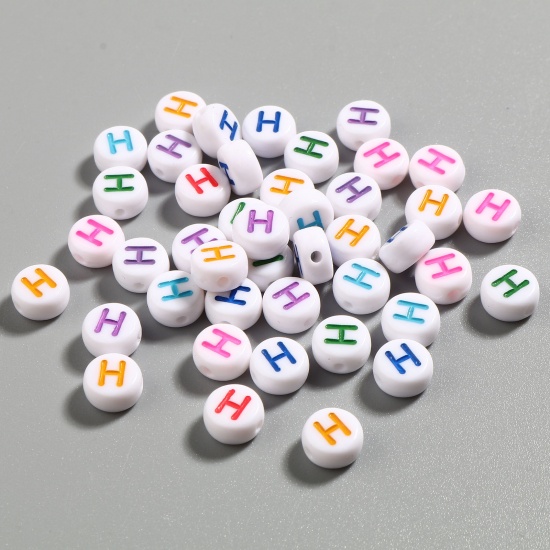 Picture of Acrylic Beads Flat Round At Random Color Initial Alphabet/ Capital Letter Pattern Message " H " About 7mm Dia., Hole: Approx 1.4mm, 500 PCs