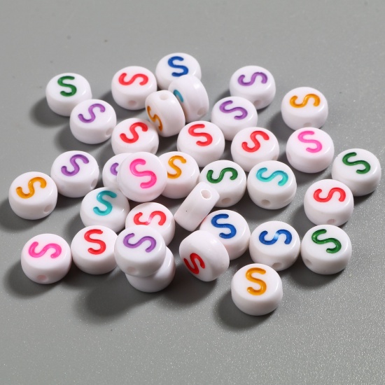 Picture of Acrylic Beads Flat Round At Random Color Initial Alphabet/ Capital Letter Pattern Message " S " About 7mm Dia., Hole: Approx 1.4mm, 500 PCs