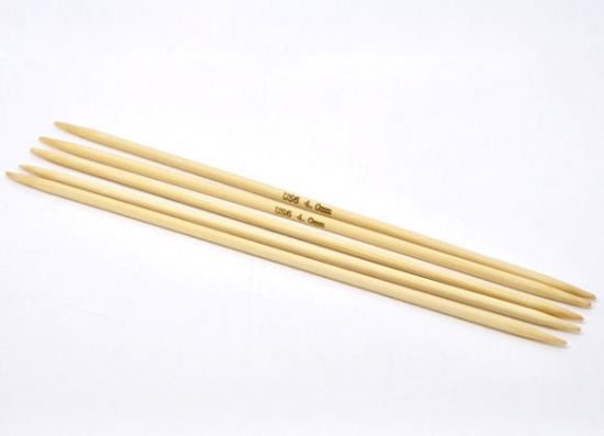 Bild von (US6 4.0mm) Bambus Stricknadel mit Doppelte Öse Naturfarben 20cm lang, 1 Set ( 5 Stück/Set)