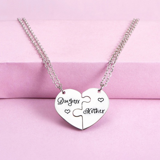 Picture of Stainless Steel Mother's Day Link Cable Chain Necklace Silver Plated Message " Mom " 45cm(17 6/8") long, 1 Piece