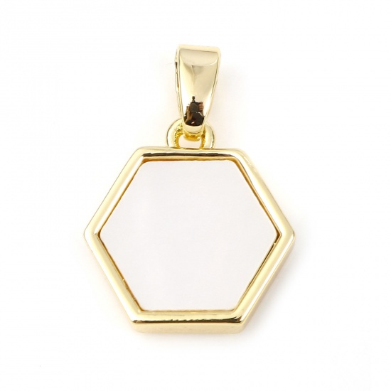 Bild von Muschel + Kupfer Geometrie Serie Charms Vergoldet Weiß Hexagon 18mm x 13mm, 1 Stück