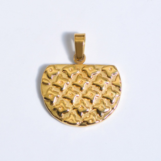 Picture of Stainless Steel Ins Style Charms Gold Plated Geometric Carved Pattern 28mm x 21mm, 1 Piece