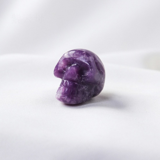 Picture of Mica Crystal ( Natural ) healing stone Loose Ornaments Decorations Skull Purple No Hole About 2.5cm x 1 Piece