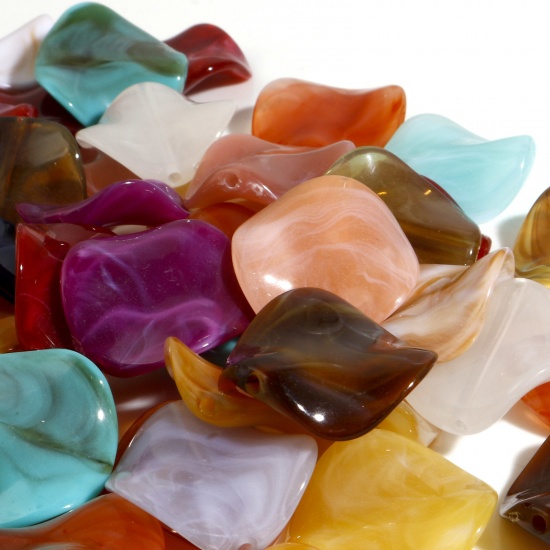 Picture of Acrylic Beads Petaline At Random Color Imitation Stone About 24mm x 24mm, Hole: Approx 1.7mm, 50 PCs